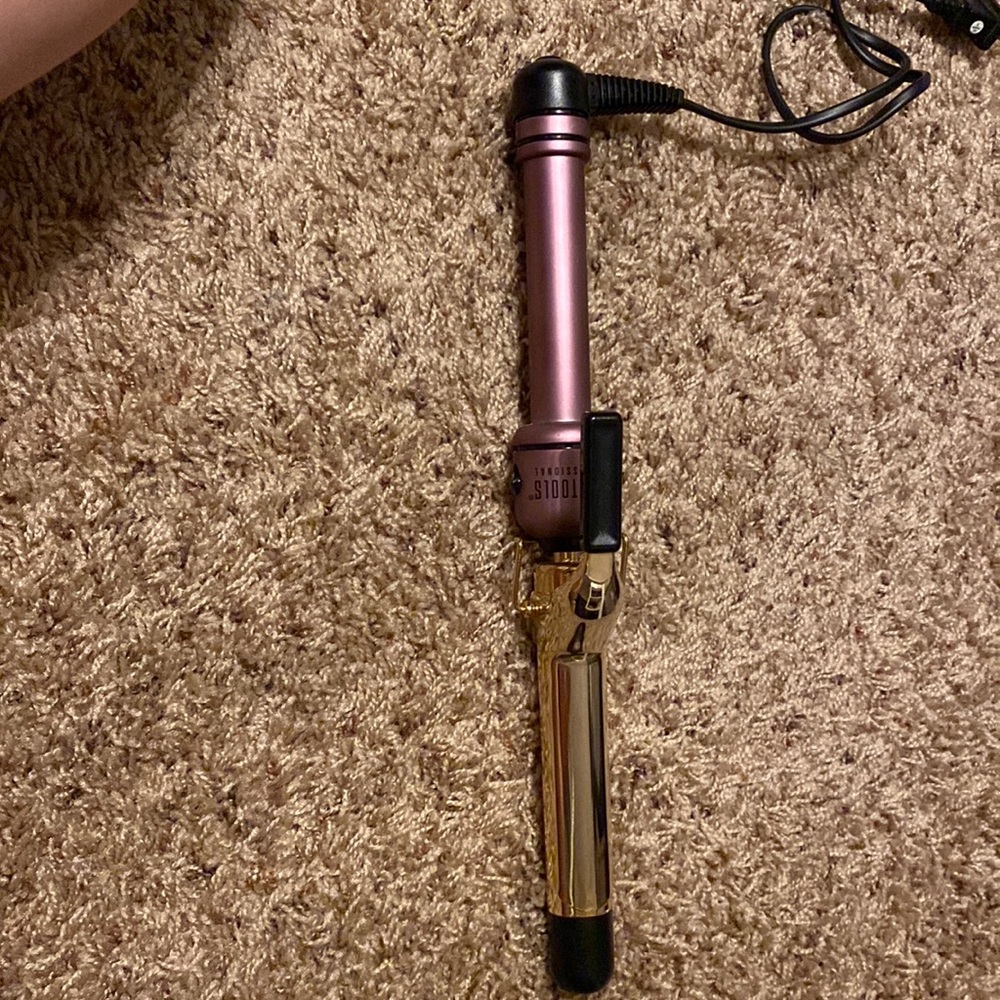 Hot tools curl iron